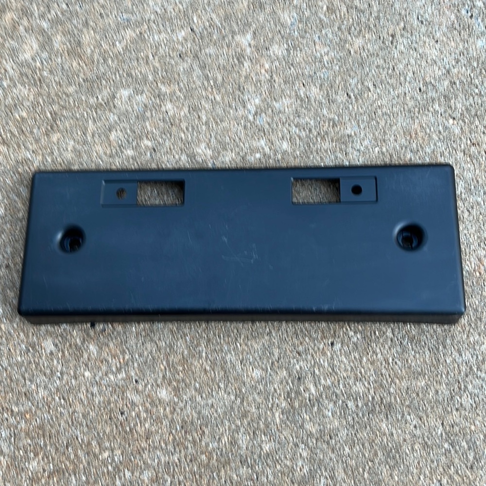 New Genuine OEM Nissan License Bracket
